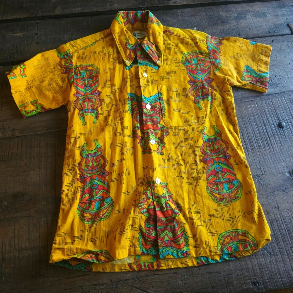 Vintage Towncraft Tiki Mask Tribal Totem Print Cotton Button Down Shirt Yellow
